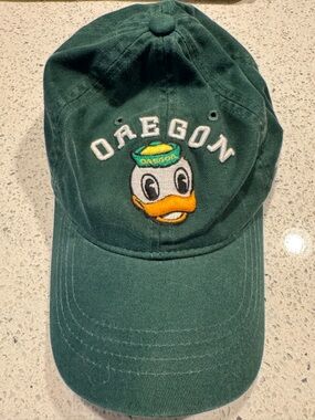 Vintage Oregon Ducks Dad Hat | Zephyr Strapback Cap Embroidered Mascot Logo